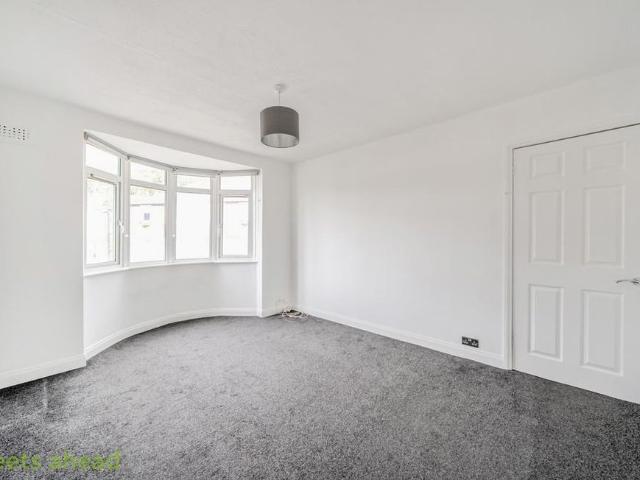 House for rent in London Borough of Croydon, Kenley