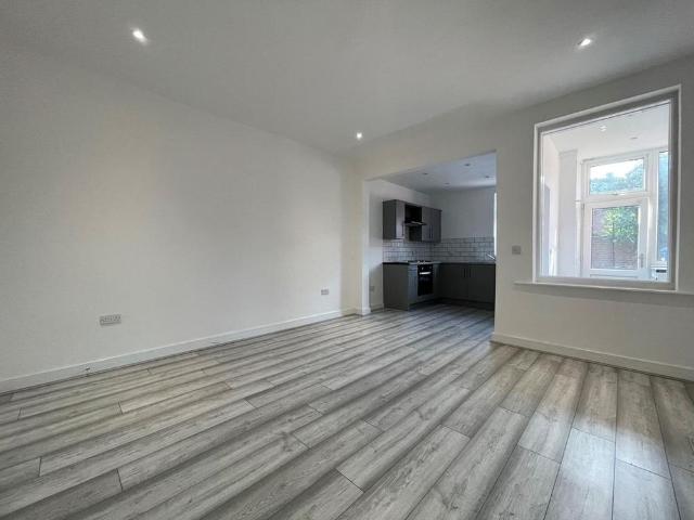 House for rent in Brockwell, Chesterfield