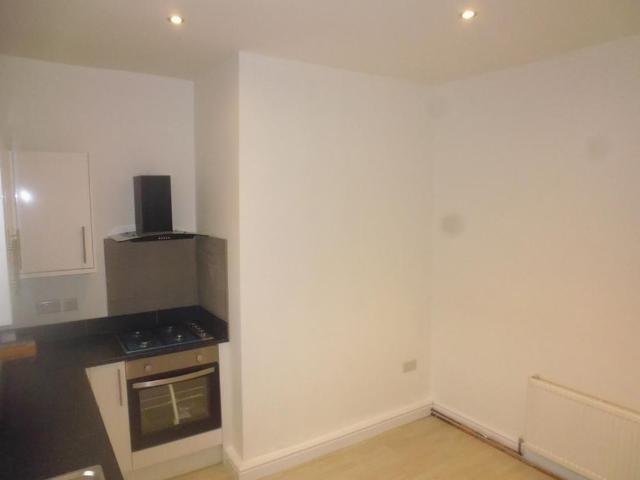 House for rent in Burnedge, Greater Manchester