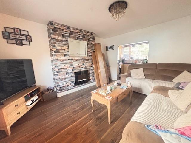 House for rent in Berry Hill, Potters Corner
