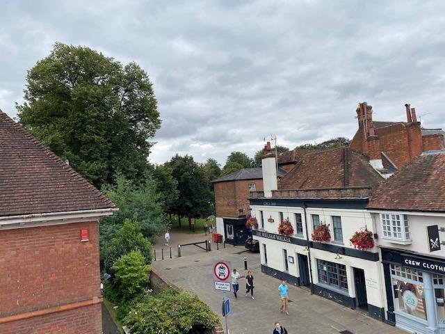 House for rent in The Close, Hampshire