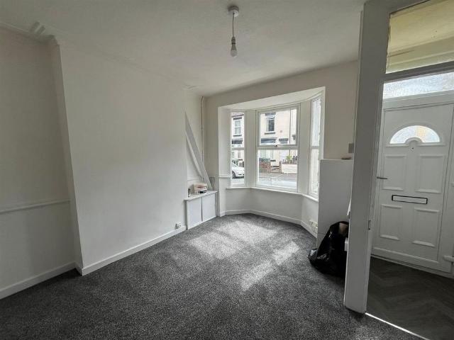 House for rent in Claughton, Wirral