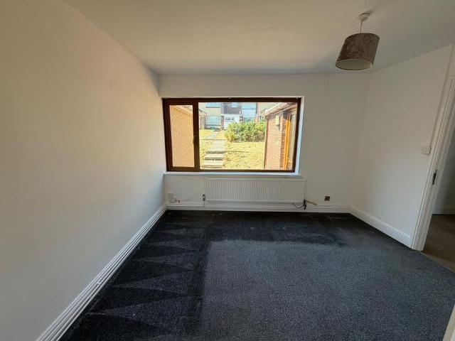 House for rent in Sandfields East, Aberavon