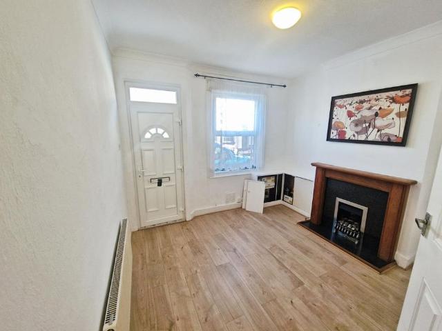 House for rent in Spring Park, Luton