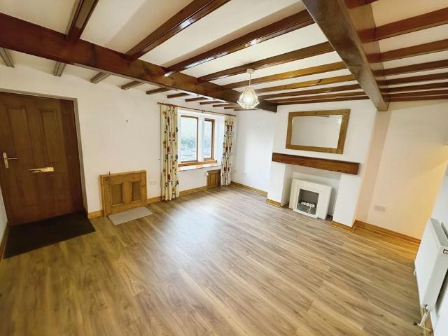 House for rent in Netherton, West Yorkshire