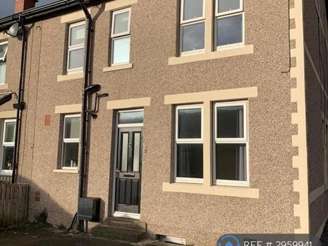 House for rent in Tranmere Park, Guiseley