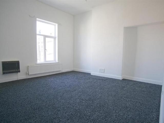 House for rent in Frenchwood, Higher Bartle