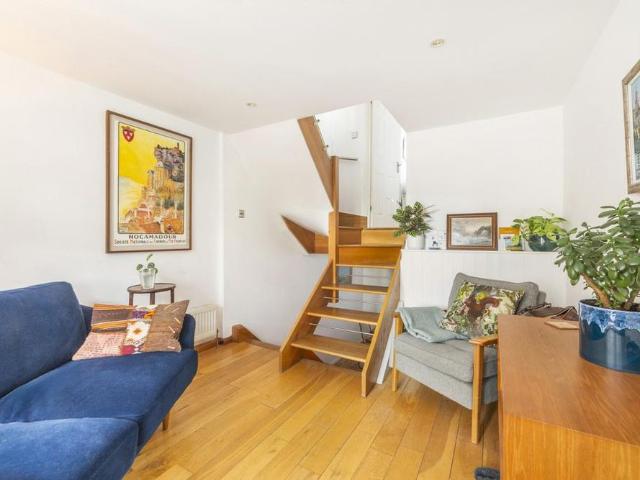 House for rent in West Hampstead, Greater London