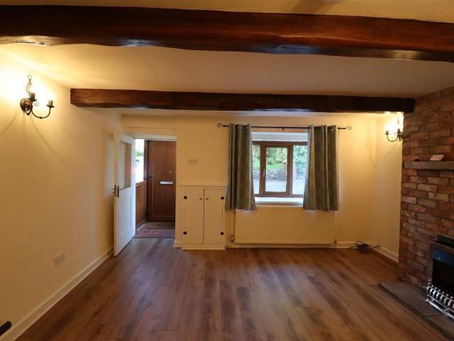 House for rent in Four Lane Ends, Blackburn