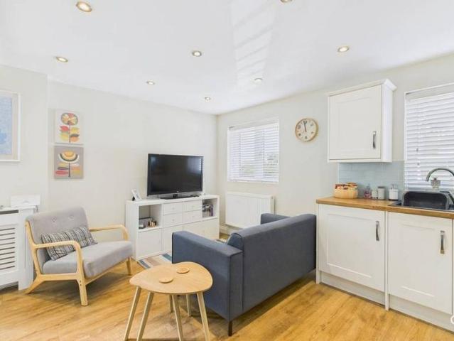 House for rent in Elmton, East Midlands