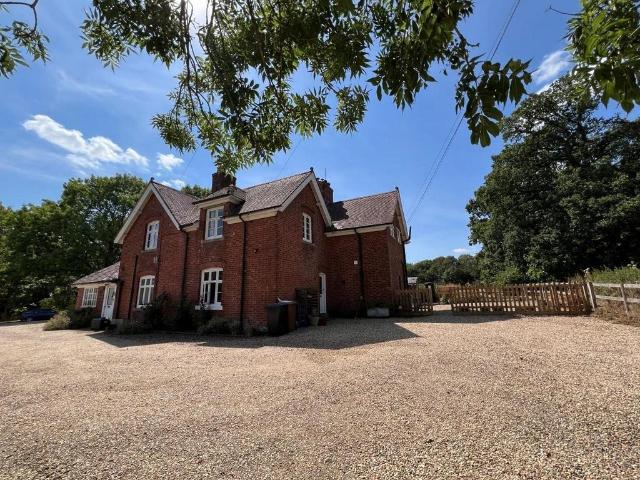 House for rent in Brentingby, Leicestershire