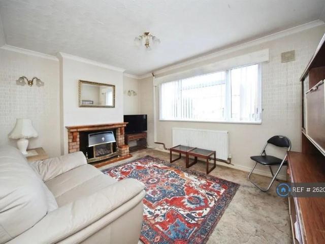 House for rent in Spring Park, Luton