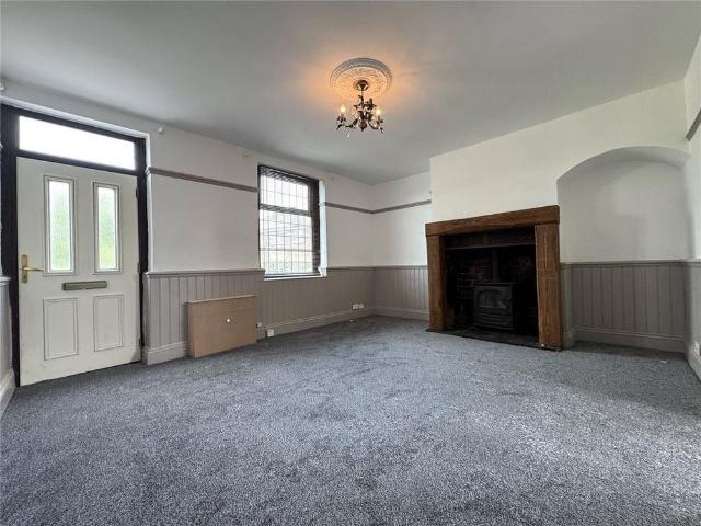 House for rent in Norristhorpe, West Yorkshire