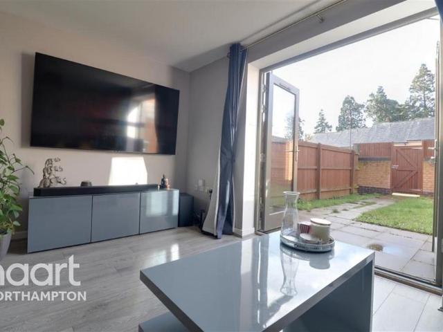 House for rent in Upton