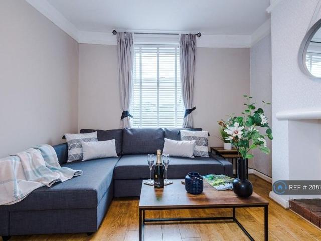 House for rent in Hoole, Two Mills