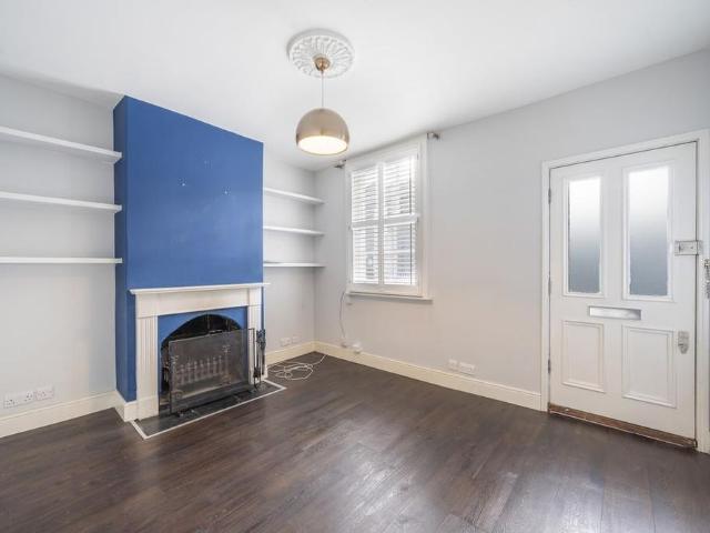 House for rent in East Greenwich, Greater London