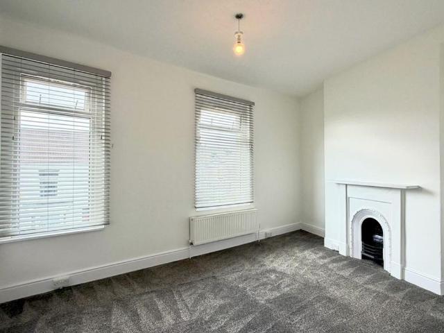 House for rent in Nangreaves, Wales