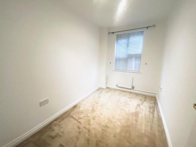 House for rent in Milverton, Green Close
