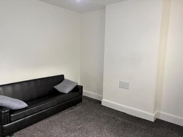 House for rent in Potters Corner, East Midlands