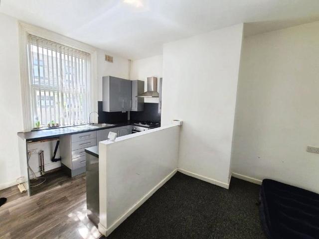 House for rent in Batley, West Yorkshire