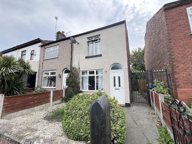 House for rent in Swinton Park, Salford