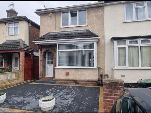 House for rent in Fenlake, Bedford