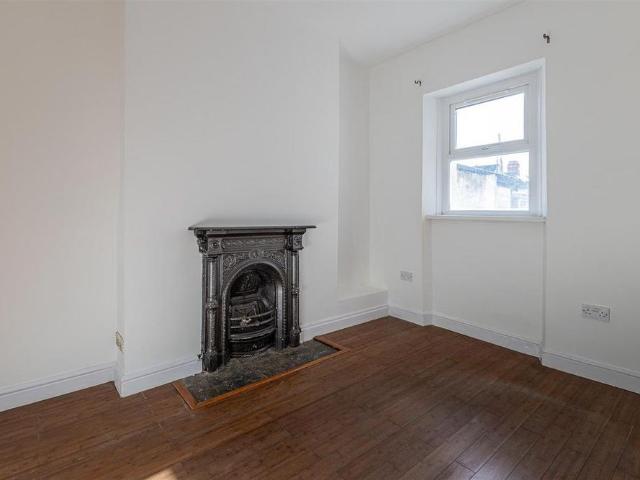 House for rent in Saltmead, Falcon Lodge