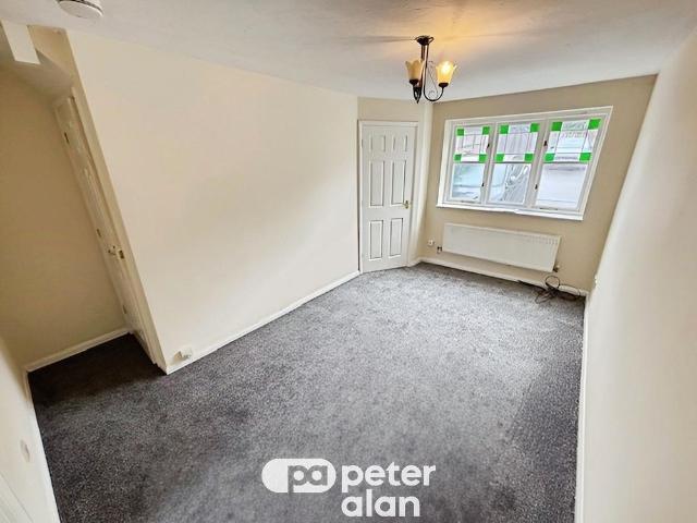 House for rent in Caerphilly, Wales