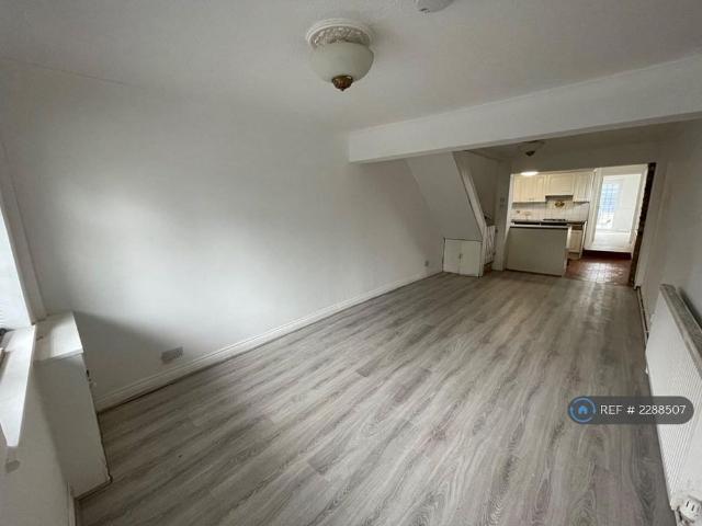 House for rent in Iver, Richings Park
