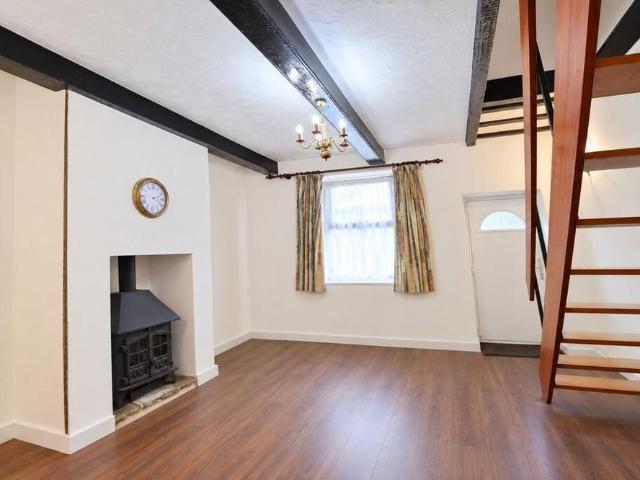 House for rent in Oulton, West Yorkshire