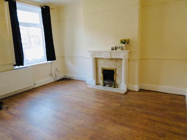 House for rent in Smallbridge, Burnedge