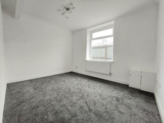 House for rent in Porth, Wales