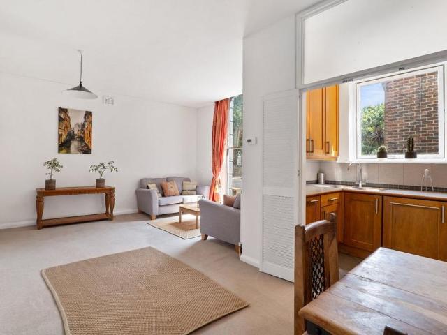 House for rent in Chalk Farm, Primrose Hill