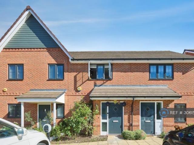 House for rent in Finchampstead, Arborfield Green