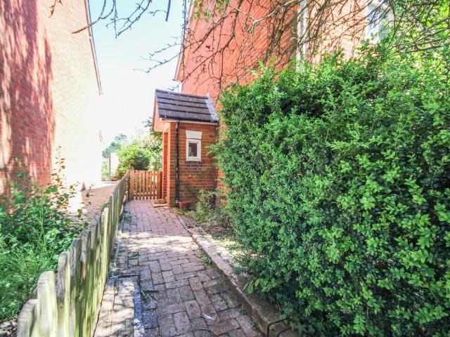 House for rent in Wokingham, Isle Of Man