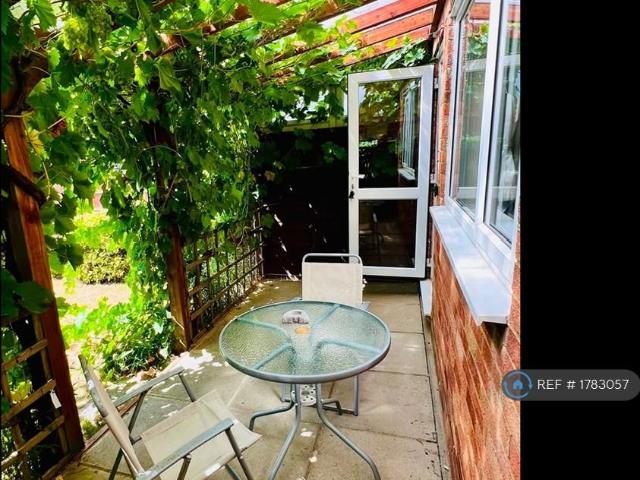 House for rent in Bedford