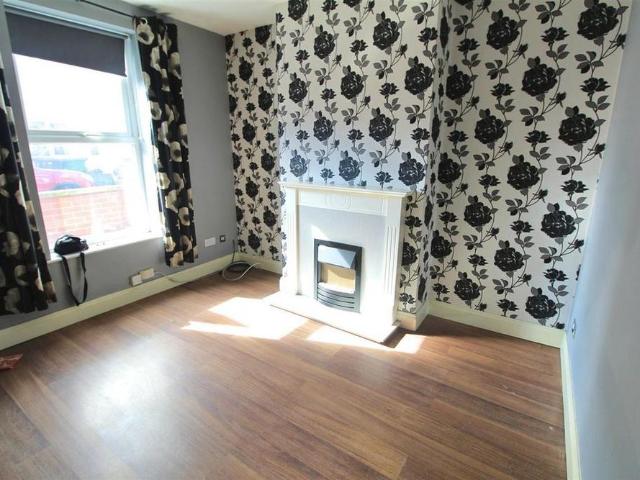 House for rent in Southtown, Stokesby