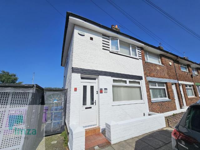House for rent in Clubmoor, Calderstones