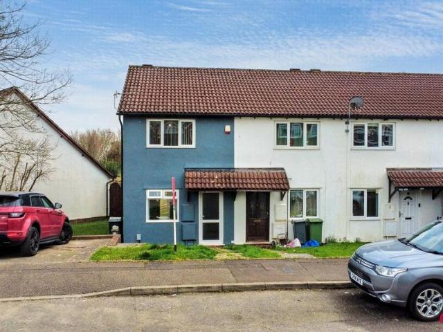 House for rent in Falcon Lodge, Wales