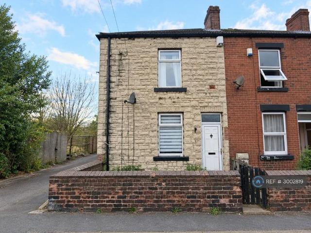 House for rent in Hightown, Wakefield