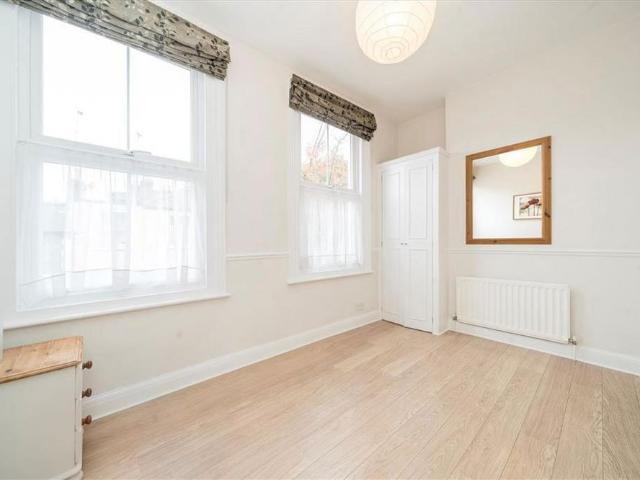 House for rent in Hammersmith, Cat Hill