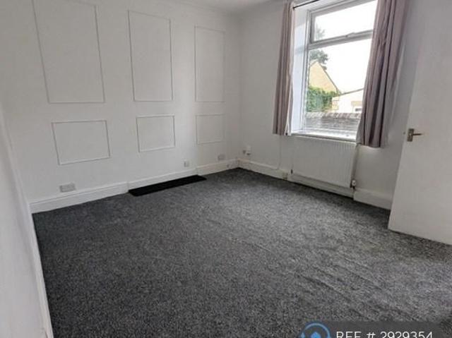 House for rent in Milnsbridge, West Yorkshire