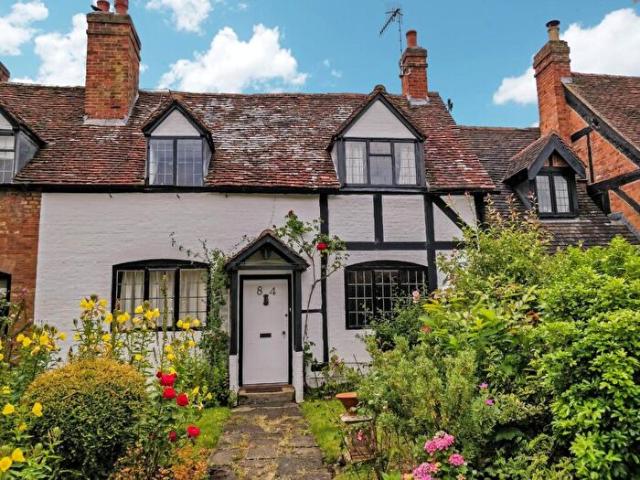 Apartment for rent in Cliff Hill, Green Close