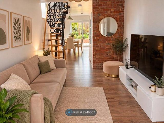 Apartment for rent in Brentingby, Leicestershire
