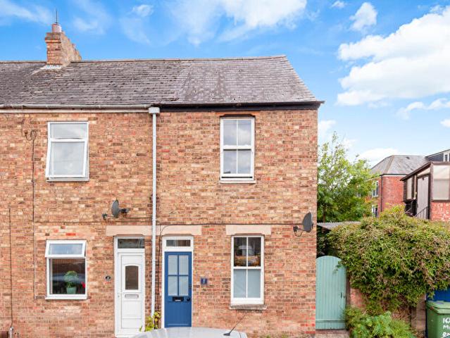 Apartment for rent in Robin Hood, The Slade