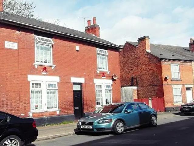 Apartment for rent in Crewton, East Midlands