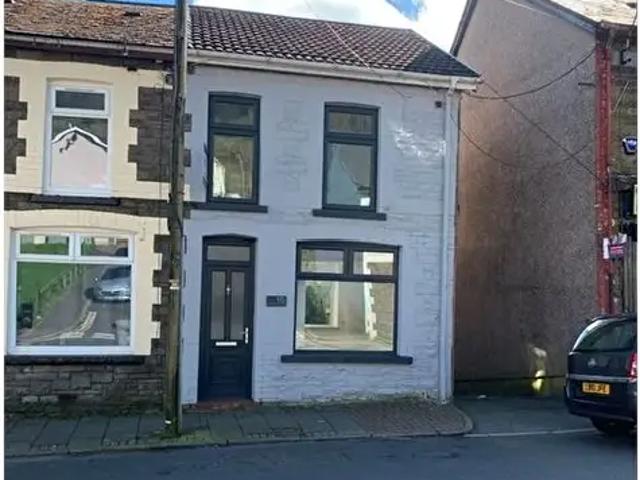 Apartment for rent in Cwm Clydach, Clydach Vale