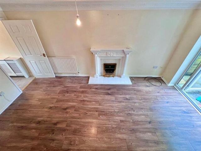 Apartment for rent in Ball Hill, West Midlands