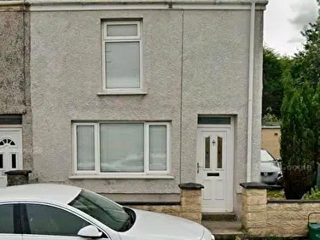 Apartment for rent in Nangreaves, Wales