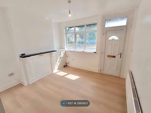 Apartment for rent in Caldermill, East Midlands